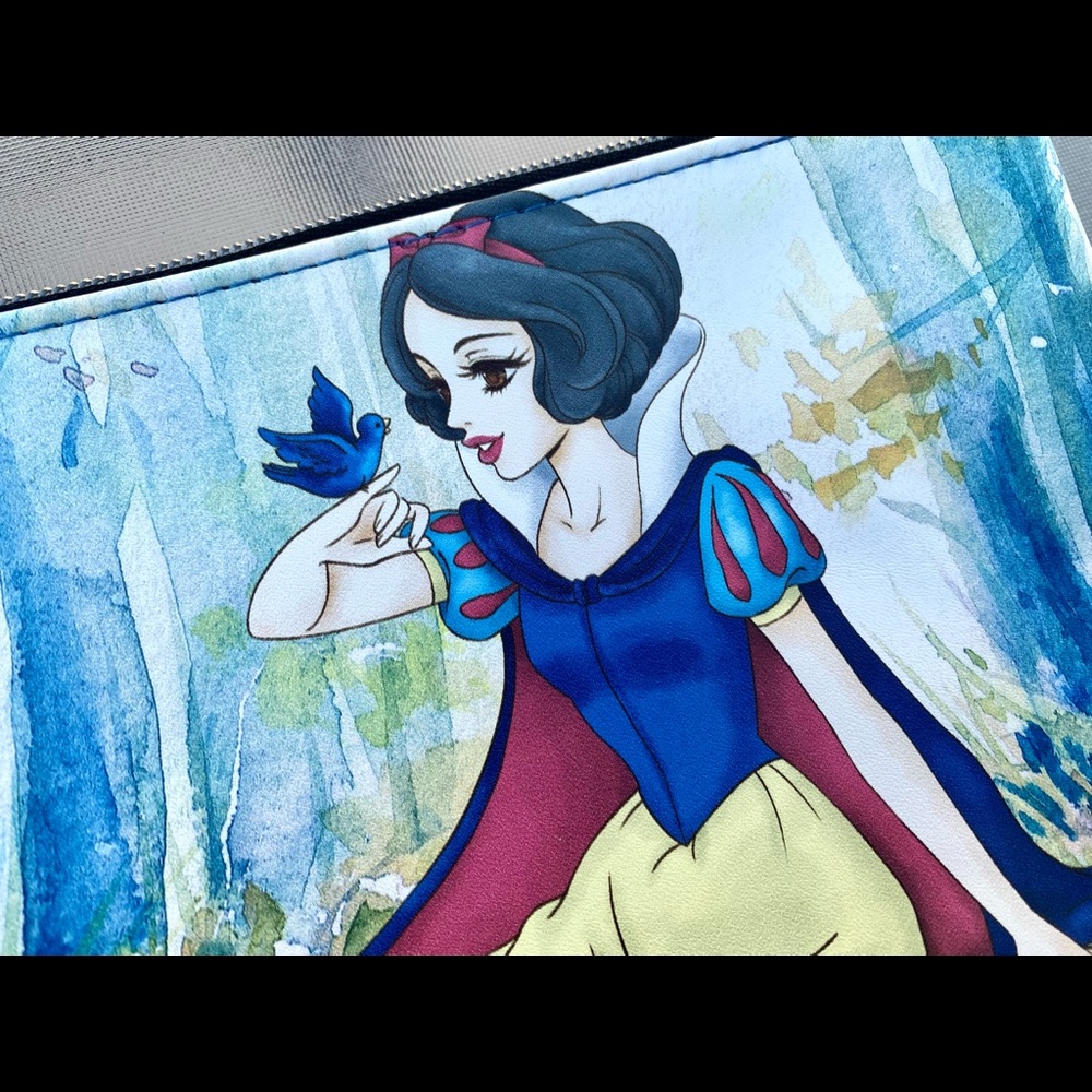 Snow White🍎Makeup Bundle - Picture 3 of 13